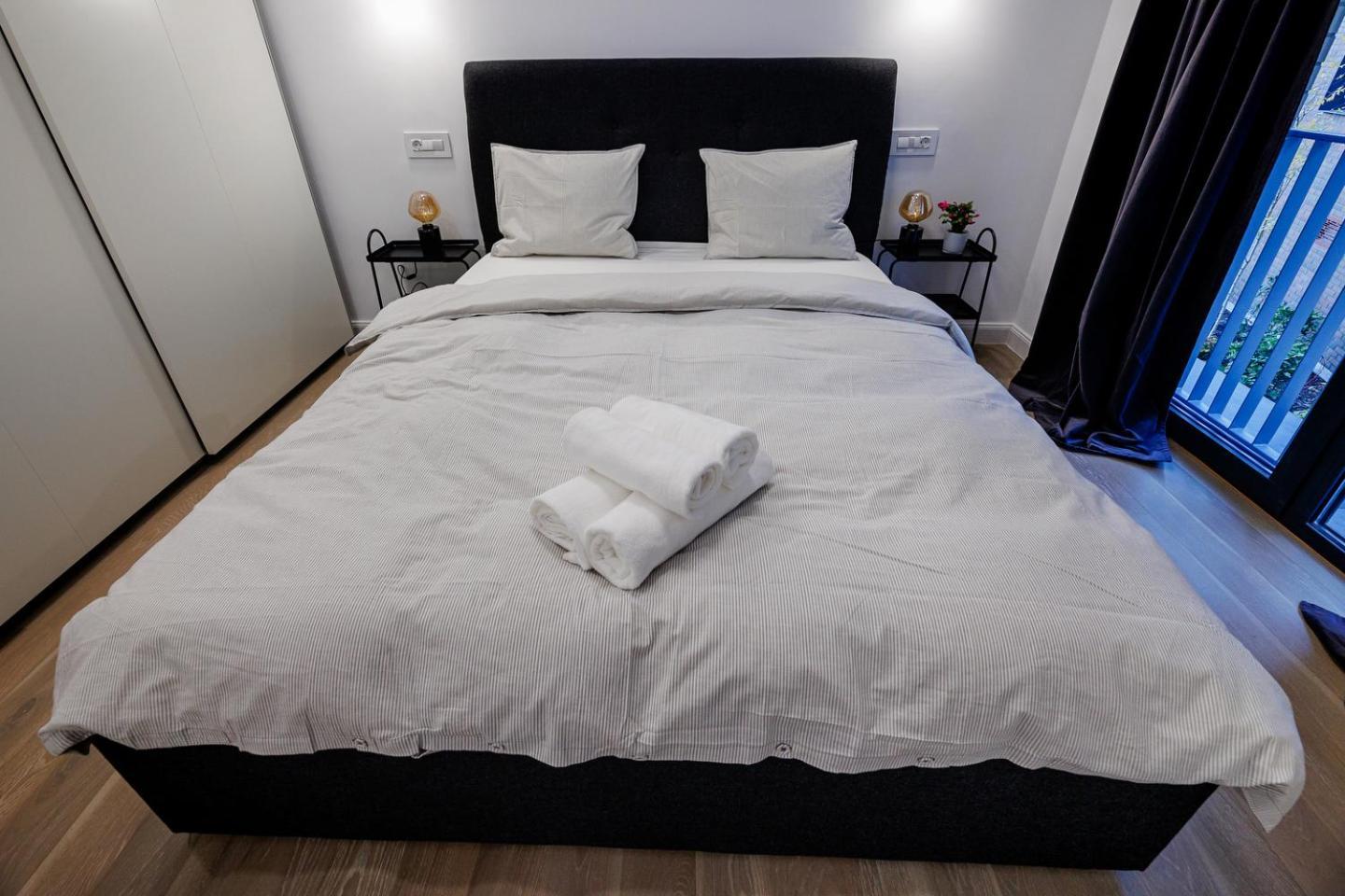 The Corner Luxe Apartment Bucureşti Eksteriør bilde